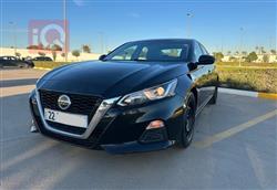 نيسان ألتيما